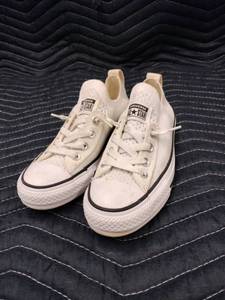 lot 61257 image: Converse Womens Chuck Taylor All Star Shoreline Knit slip-on sneakers - 5
