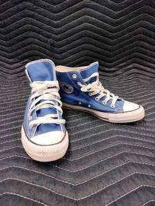 lot 61263 image: royal blue Converse Chuck Taylor All Star High-Top sneakers - 5M