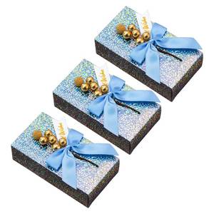 lot 19933 image: Rodvanvo 20PCS Holographic Gift Box Bow Tree Fruit Decorative Candy Box Birthday, Wedding Party Supplies Square Gift Boxes For Candies (Holographic Polka Dot Large) - Retail $15