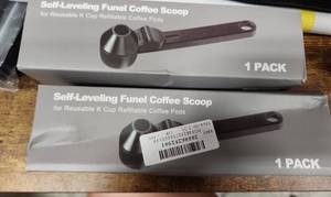 lot 20037 image: 2 pack Self-Leveling Funnel Coffee Scoop for Reusable K Cup Refillable Coffee Pods 1 Pack - Retail $0