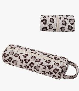 lot 18209 image: Quilted Hair Tools Travel Bag Leopard Pattern Foldable - Retail $10