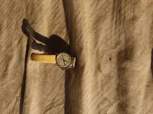 lot 38026 image: Butter Yellow Vintage Timex Watch