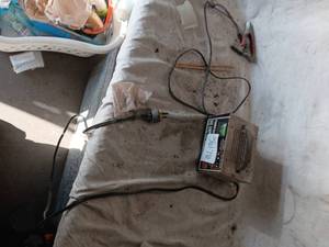 lot 36176 image: Power-Mate 62 Amp and 12 volt dual rate manual battery charger