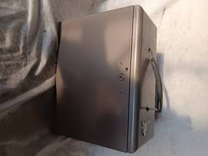 lot 36277 image: Locking File Safe