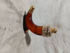 lot 36283 image: Avon Viking Horn After Shave lotion