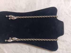 lot 38052 image: Chain Type Accessory