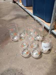 lot 36103 image: Vintage Libbey clear glass tumblers- Pfaltzfgraff Tea rose pattern