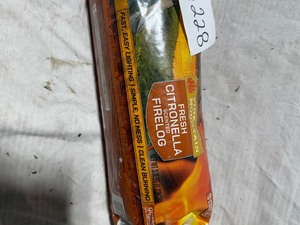 lot 36228 image: Pine Mountain Fresh Citronella Scented Fire log.