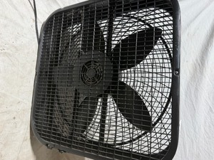 lot 36230 image: Black Box Fan.