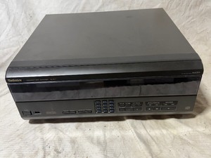 lot 36232 image: Technics COmpact Disc Changer SL-MC7.
