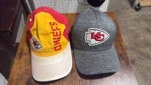 lot 52337 image: Kansas City Chiefs Baseball Caps Lot of 2