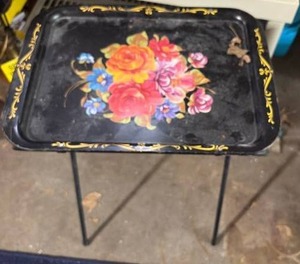 lot 52367 image: Decorative Serving Tray Black with Floral Design Gold Accents