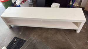 lot 52382 image: White Storage Bench with Open Shelving