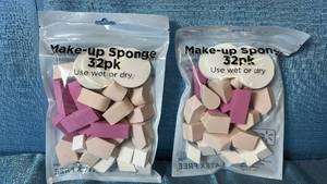lot 2009 image: Make-up Sponge 32pk Use Wet or Dry (Lot of 2 Packages)