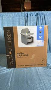 lot 3005 image: Delta Children Classic Chair Desk With Storage Bin  Greenguard Gold Certified  Grey