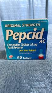 lot 3094 image: Pepcid AC Original Strength for Heartburn Prevention & Relief  90 Ct