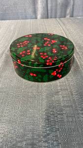lot 3099 image: Festive Voice Cookie Tin Red Berries Green Leaves Design