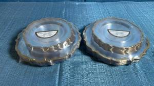 lot 8009 image: Contemporary Dinnerware 32 Count Plate Set 7.5 inch Salad 16 inch Dinner