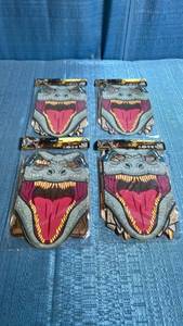lot 8022 image: Jurassic World Masks 8 Pieces Party Favors