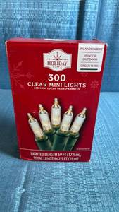 lot 8023 image: Holiday Time 300 Clear Mini Lights Incandescent Green Wire Indoor Outdoor