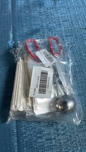 lot 8032 image: Cake-pop Making Kit with Cake-pop Scoop, Sticks and Wrappers