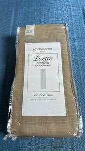 lot 8087 image: Liz Claiborne Lisette Rod-Pocket Panel 60 x 72 in 2 Pack