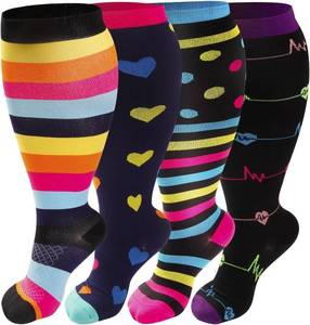lot 2704 image: 4 Pairs Plus Size Unisex Wide Calf Compression Socks 20-30 mmHg Knee-High 2X