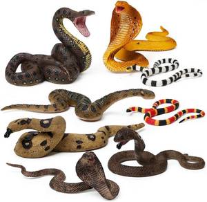 lot 2723 image: UANDME 8pcs Fake Snakes Toy Figurines Realistic Rubber Snake Props