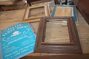 lot 3543 image: Various Sized Frames and Metal Sign