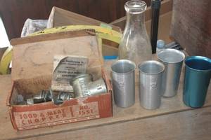lot 3562 image: IOB Universal FoodMeat Chopper and More