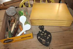 lot 3577 image: Vintage Empty Silverware Box and More