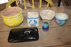 lot 3582 image: Vintage Flower Pots and More