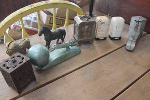 lot 3628 image: Antique Cast Iron Banks and More