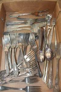 lot 3661 image: Vintage Seal of Pennsylvania Spoons & More Silverware