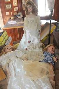 lot 3690 image: Antique Bride Dolls & More one needs repaired