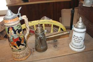 lot 3707 image: Vintage Beer Steins and More