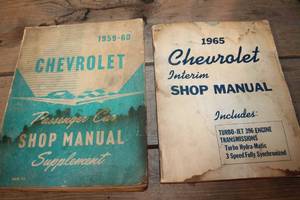 lot 3712 image: Antique Chevrolet Shop Manuals