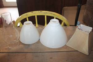 lot 3726 image: Vintage Milk Glass Light Shades & More