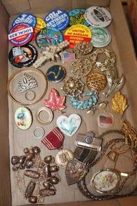 lot 3746 image: Flat of Misc. Jewelry & More