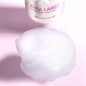 lot 40669 image: COLOR WOW Xtra Large Bombshell Volumizer