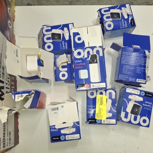 Lot of Misc. Cameras / Some Doorbells Cameras