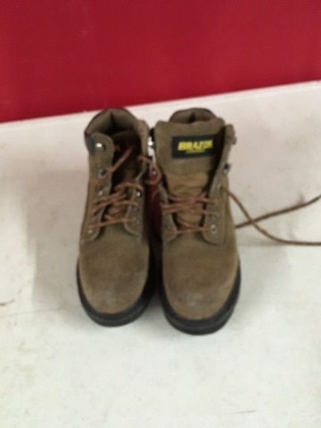 brazos lace up boots
