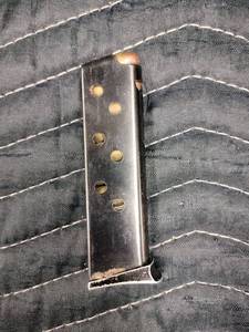 lot 13998 image: Colt Model 1903 Pocket Hammerless Magazine