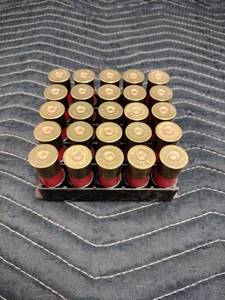 lot 27982 image: assortment of 12-gauge shotgun shells - 25 Ct
