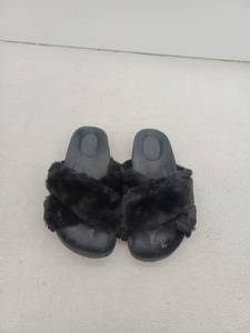 lot 19712 image: Fuzzy Black Slide Slippers
