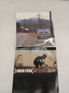lot 19889 image: Twin Peaks Soundtrack & Linkin Park Meteora Vinyl Records