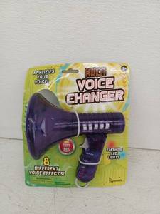lot 19913 image: Toysmith Multi Voice Changer Purple Megaphone