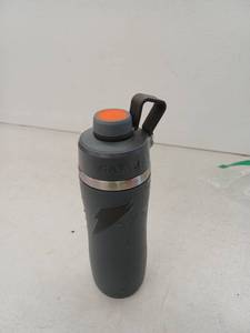 lot 19981 image: Gatorade 32oz Insulated Water Bottle w Handle