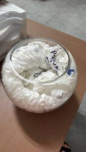 lot 179 image: CYS EXCEL Large Glass Bubble Bowl (H-9.5 W-11, Approx. 2.8 Gal.) Fish Bowl Round Terrarium Vase Globe Flower Centerpiece for Weddings Events Arrangements - Retail $60