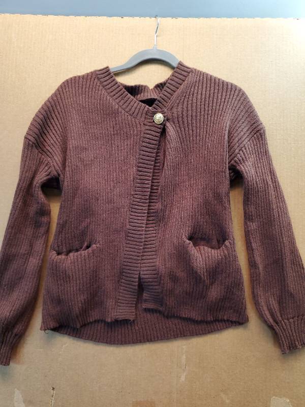 lot 27673 image: Womens Brown Ribbed Knit Cardigan Sweater with Gold Button M - Retail $15